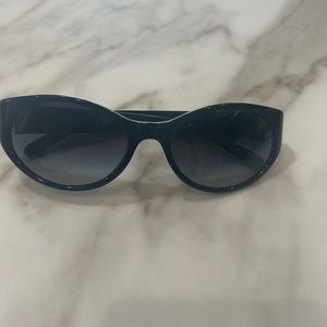 Tory Burch sunglasses- black